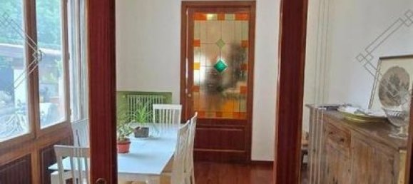 4 bedrooms Villa in Pisa, Italy No. 274009 9