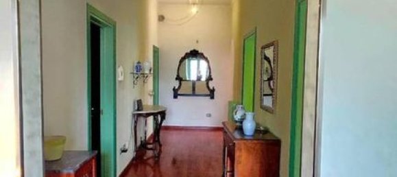 4 bedrooms Villa in Pisa, Italy No. 274009 4