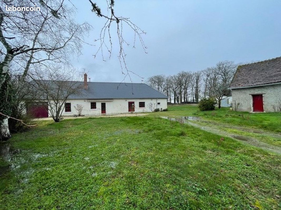 3 bedrooms House in Nouans-les-Fontaines, France No. 85300