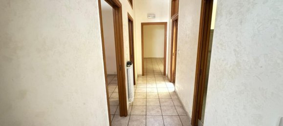 3 rooms Apartment in Barletta, Italy No. 17228 14