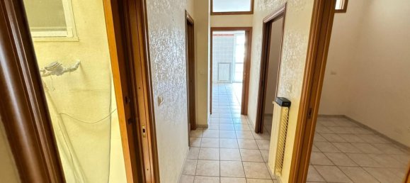 3 rooms Apartment in Barletta, Italy No. 17228 18