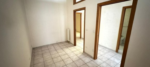 3 rooms Apartment in Barletta, Italy No. 17228 16