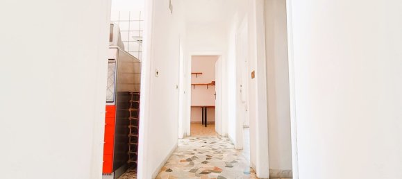 3-Zimmer Penthouse in Pomezia, Italy, Nr. 90746 45