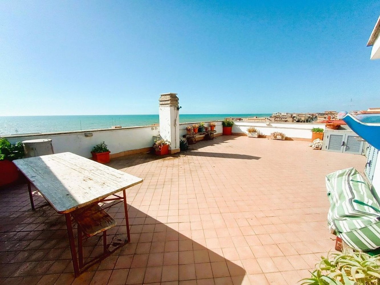 3-Zimmer Penthouse in Pomezia, Italy, Nr. 90746