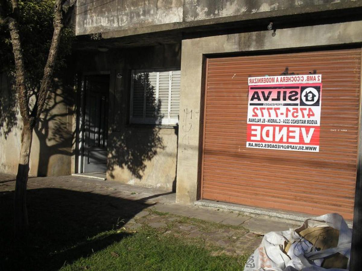 Studio in Tres de Febrero, Argentina, Nr. 4518