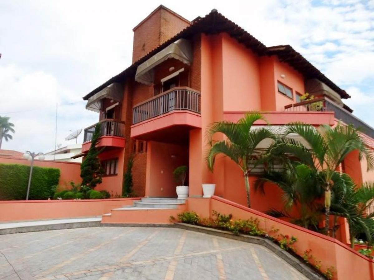 Casa de 4 dormitorios en Sao Paulo, Brazil No. 574776