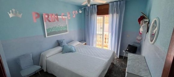 4 غرف نوم منزل في La Zubia, Spain رقم 129656 8