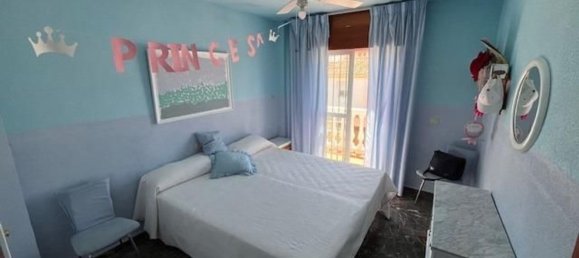 4 غرف نوم منزل في La Zubia, Spain رقم 129656 7