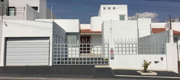 3 bedrooms House in Queretaro, Mexico No. 176942 2