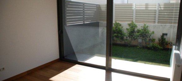 Propiedad de 4 dormitorios en Elliniko, Greece No. 6679 10