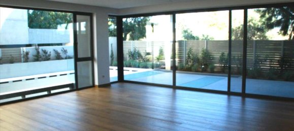 Propiedad de 4 dormitorios en Elliniko, Greece No. 6679 2