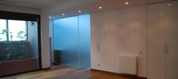 Propiedad de 4 dormitorios en Elliniko, Greece No. 6679 4