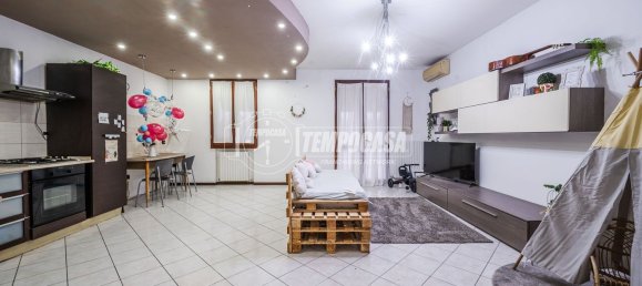 2-Zimmer Wohnung in Castelfranco Emilia, Italy, Nr. 197352 3