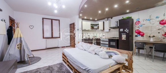 2-Zimmer Wohnung in Castelfranco Emilia, Italy, Nr. 197352 7