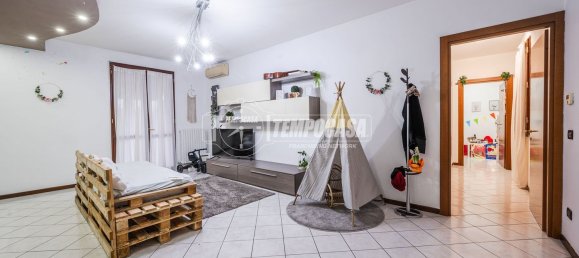 2-Zimmer Wohnung in Castelfranco Emilia, Italy, Nr. 197352 4