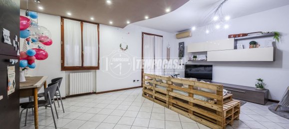 2-Zimmer Wohnung in Castelfranco Emilia, Italy, Nr. 197352 5