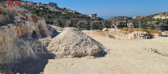 1732m² Land for sale in Agios Tychonas, Limassol, Cyprus № 26571 5
