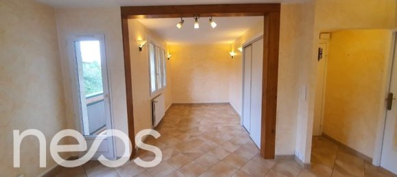 Apartamento de 3 dormitorios en Clichy-sous-Bois, France No. 364009 4