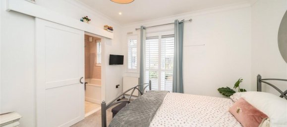 5 bedrooms House in London, United Kingdom No. 12898 13