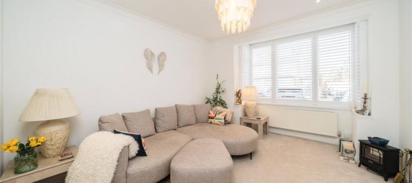 5 bedrooms House in London, United Kingdom No. 12898 22