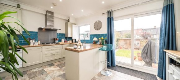 5 bedrooms House in London, United Kingdom No. 12898 9