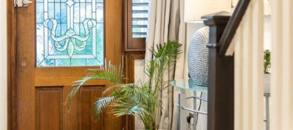 5 bedrooms House in London, United Kingdom No. 12898 2