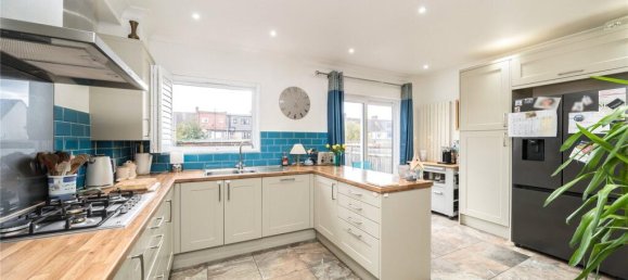 5 bedrooms House in London, United Kingdom No. 12898 18