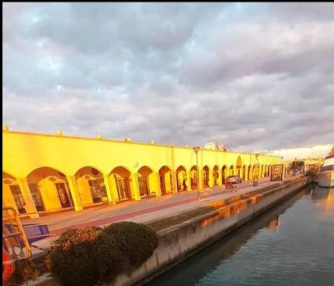 1غرفة مرآب في Rome, Italy رقم 159781