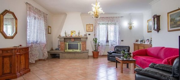 6-Zimmer Villa in San Cesareo, Italy, Nr. 34407 7
