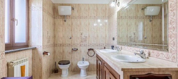 6-Zimmer Villa in San Cesareo, Italy, Nr. 34407 36