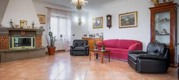6-Zimmer Villa in San Cesareo, Italy, Nr. 34407 6
