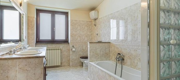 6-Zimmer Villa in San Cesareo, Italy, Nr. 34407 39