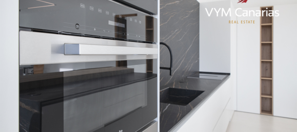 5 غرف نوم فيلا في La Caleta, Spain رقم 14905 12