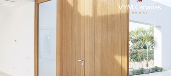 5 غرف نوم فيلا في La Caleta, Spain رقم 14905 25