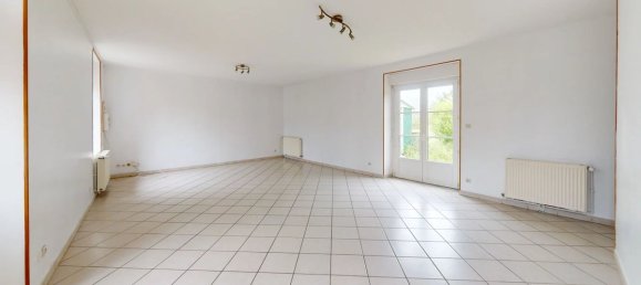 Casa de 3 dormitorios en Toulis-et-Attencourt, France No. 78537 4