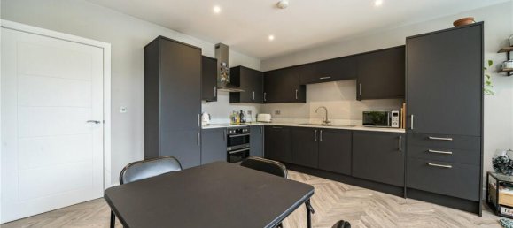 1 bedroom Apartment in London, United Kingdom No. 12950 9