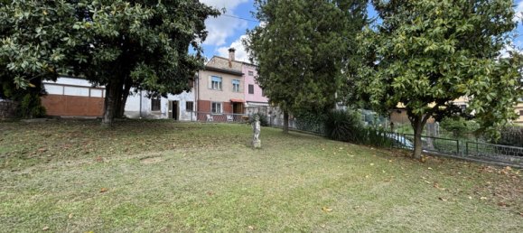 3 rooms House in Creazzo, Italy No. 351445 9