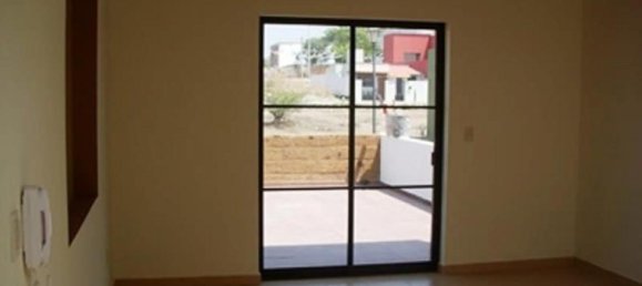 Дом с 2 спальнями в Гуанахуато, Мексика № 170460 2