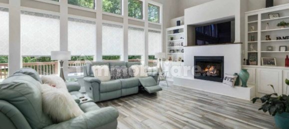 3 bedrooms House in Motta Sant'Anastasia, Italy No. 279873 20