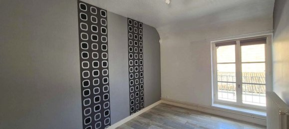 2 bedrooms Apartment in Chalon-sur-Saone, France No. 291560 5