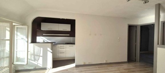 2 bedrooms Apartment in Chalon-sur-Saone, France No. 291560 3