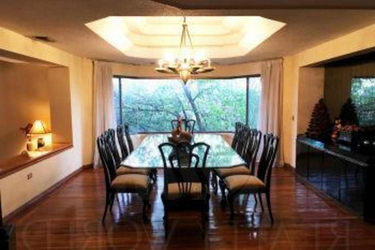 3 bedrooms House in Nuevo Leon, Mexico No. 178919