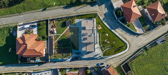 4 bedrooms House in Penafiel, Portugal No. 22729 33