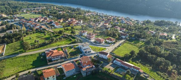 4 bedrooms House in Penafiel, Portugal No. 22729 42