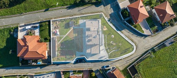 4 bedrooms House in Penafiel, Portugal No. 22729 35