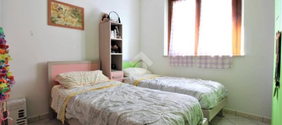 2 bedrooms Apartment in Castorano, Italy No. 333759 13