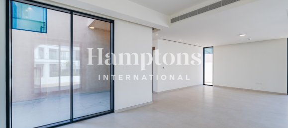 Villa T4 em Arabian Ranches 3, UAE N.º 120107 3