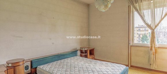 5 bedrooms Apartment in Bergamo, Italy No. 360484 8