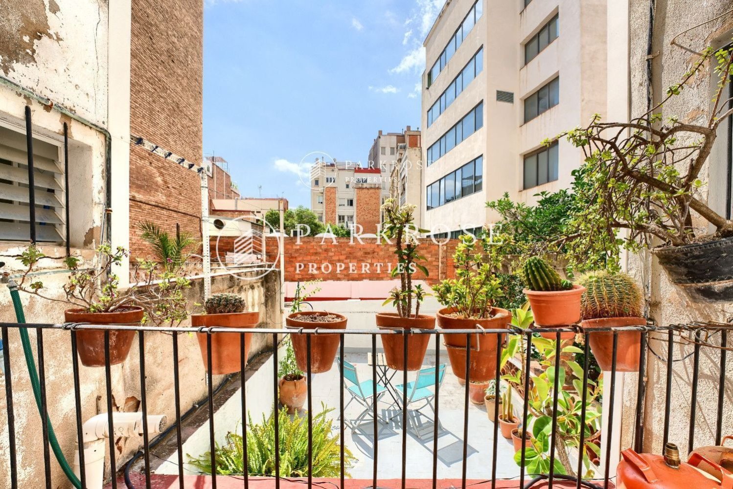 3 bedrooms Apartment in Gracia, Spain No. 170668