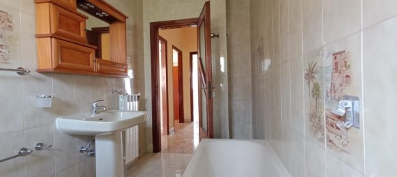 4 rooms Building in Qualiano, Italy No. 42576 3